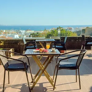 Alojamento de Acomodação e Pequeno-almoço Uptown Lagos